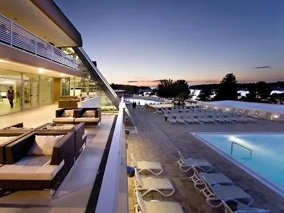 Molindrio Plava Laguna Hotel 4*