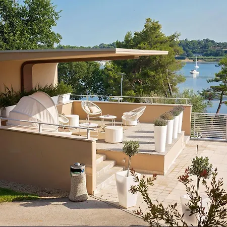 Molindrio Plava Laguna بوريتش