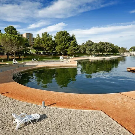 Molindrio Plava Laguna Hotel 4*