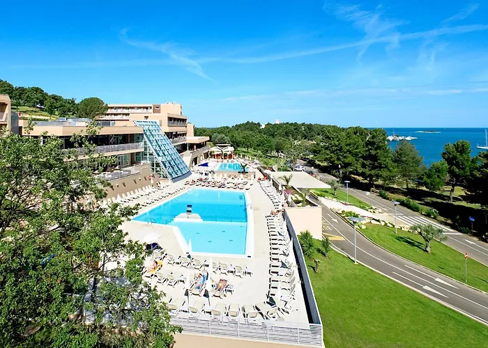 Molindrio Plava Laguna Hotel 4*