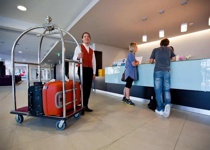 Molindrio Plava Laguna Hotel