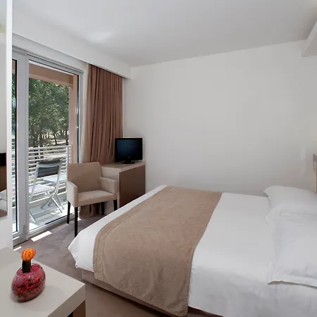 Molindrio Plava Laguna Hotel