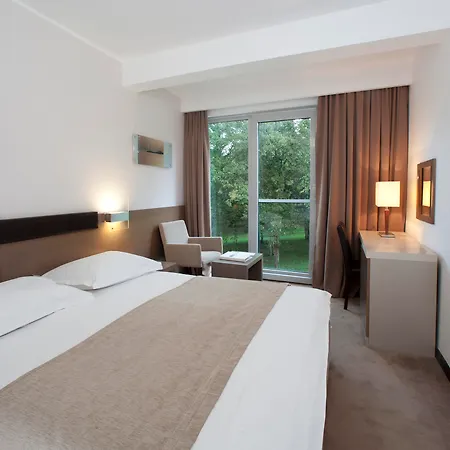 호텔 Molindrio Plava Laguna 포레치