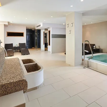 מלון Molindrio Plava Laguna 4*